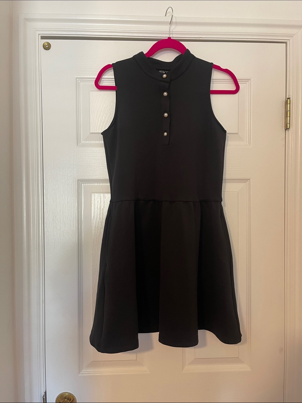 SSYS the Label Sleeveless Black Dress with Pearl Button Placket